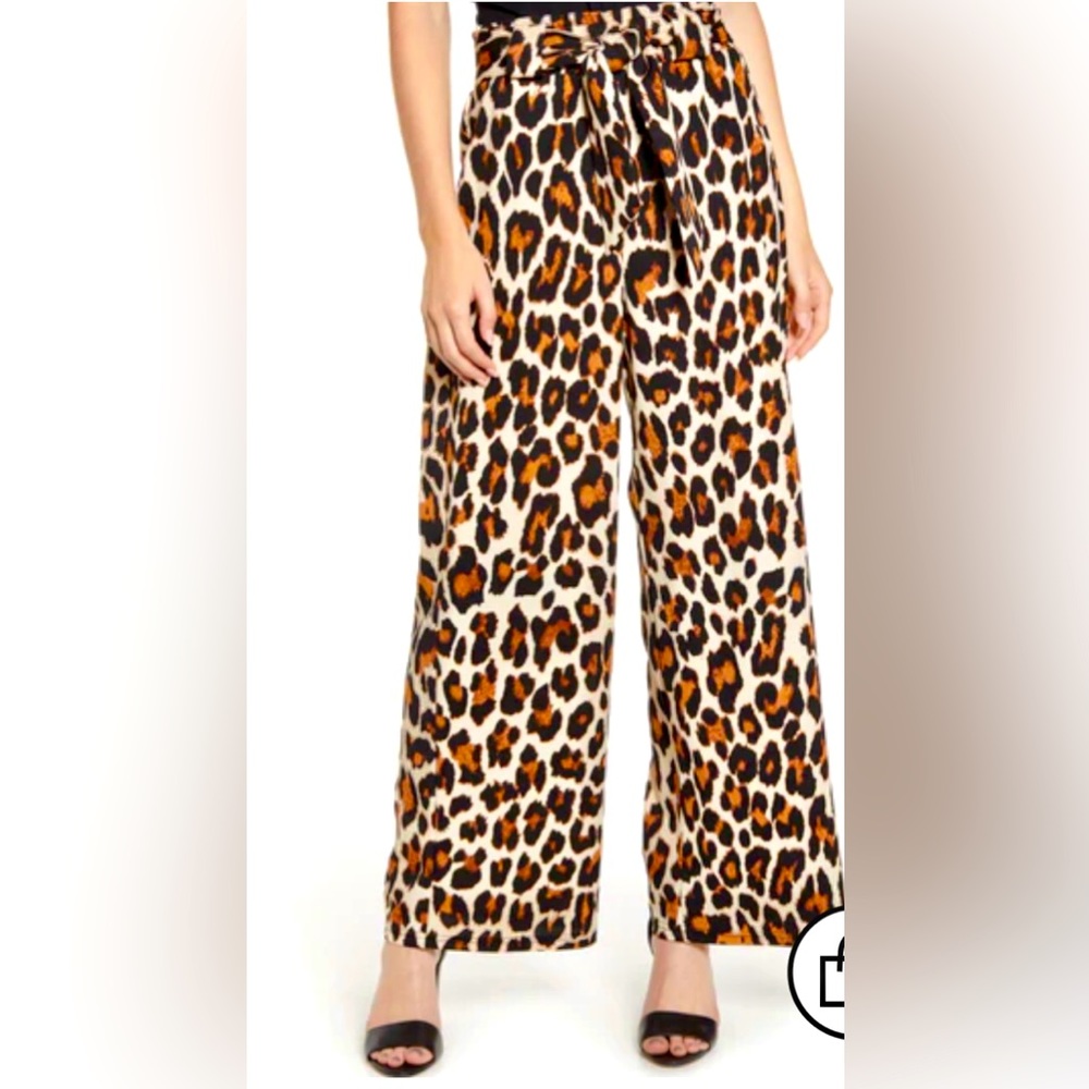 Leopard print wide leg pants! Sentimental NewYork sz med never worn.